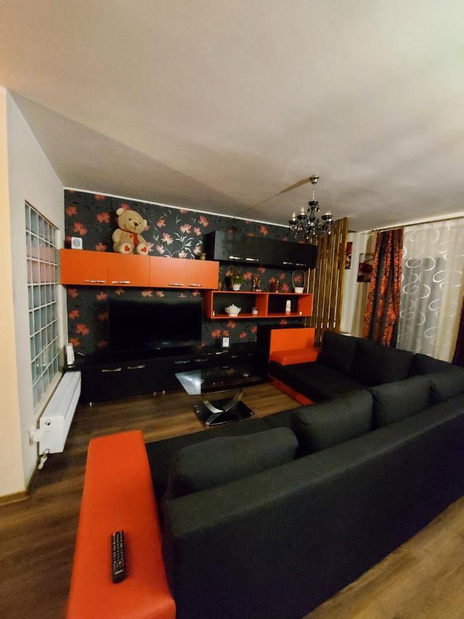 Jolie Suites Брэила Экстерьер фото