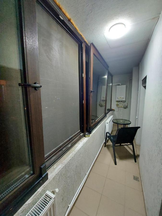 Jolie Suites Брэила Экстерьер фото