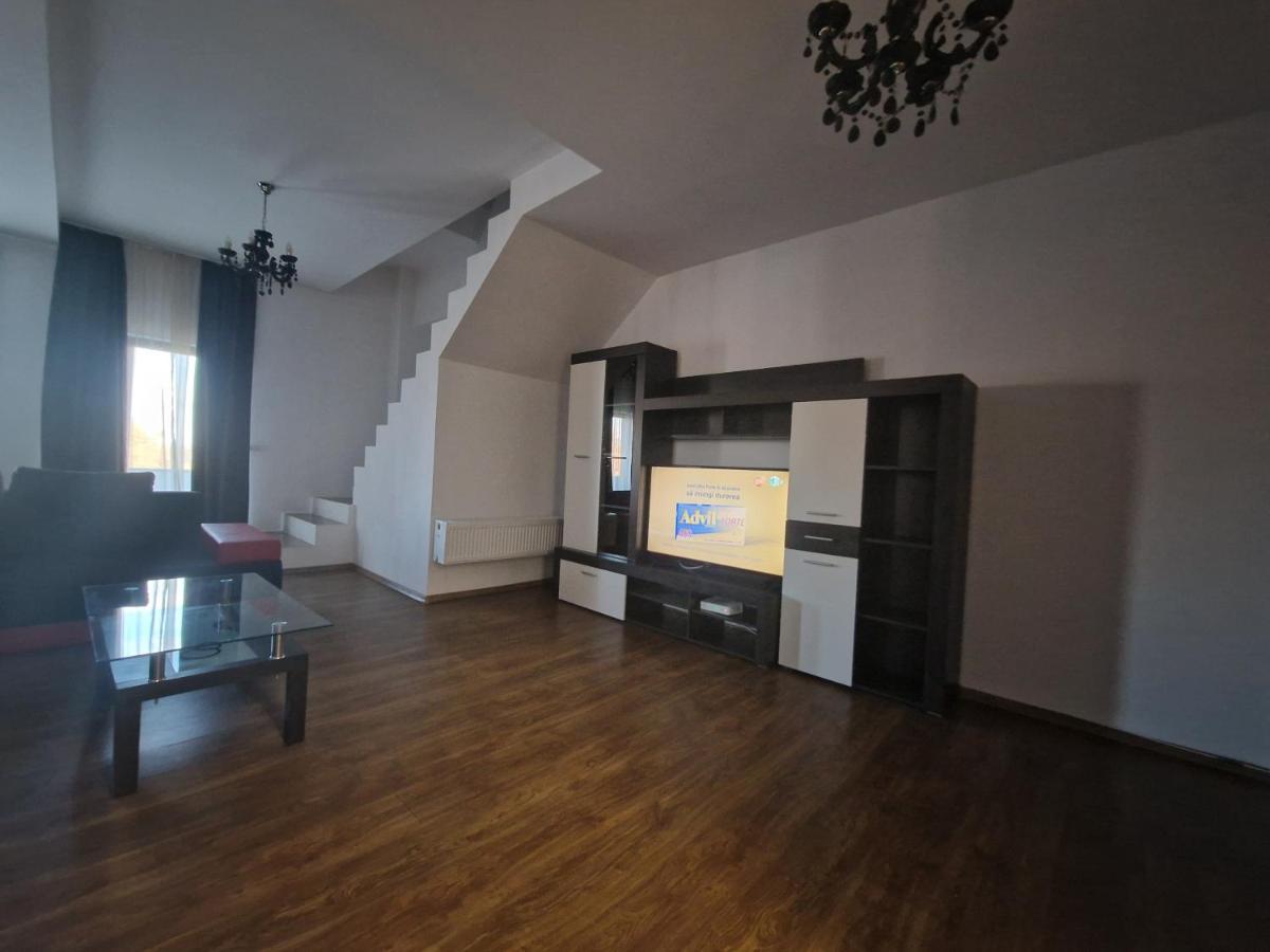 Jolie Suites Брэила Экстерьер фото
